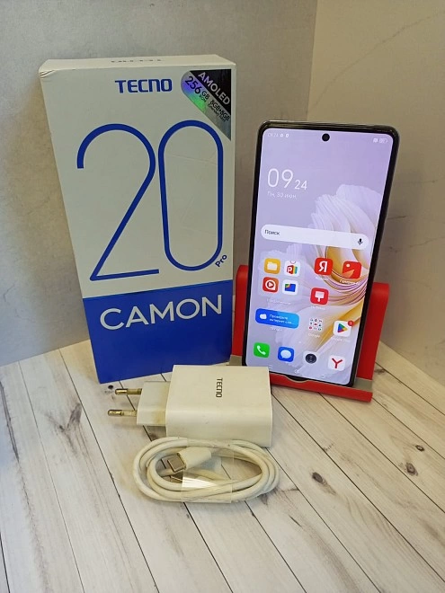 Смартфон Tecno CAMON 20 Pro 8/256гб