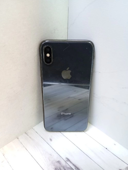 Смартфон Apple iPhone X