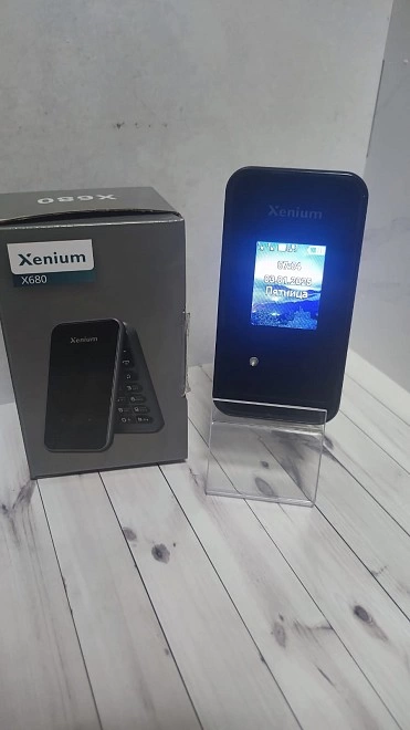 Телефон мобильный Xenium X680