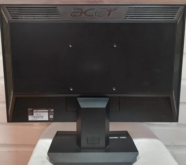Монитор Acer V193W 19