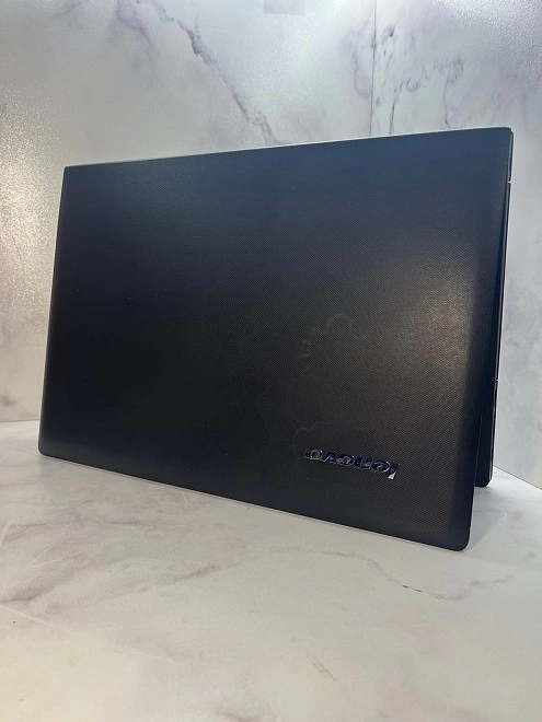Ноутбук Lenovo AMD A8-6410/6Gb/R5 M330/1Tb