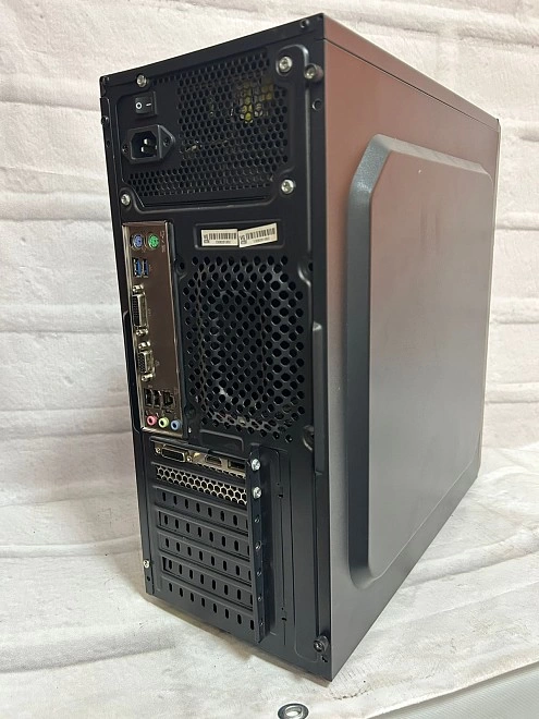 Системный блок DEXP intel core i5-7400/ОЗУ12ГБ/SSD256ГБ/GTX1050 Ti