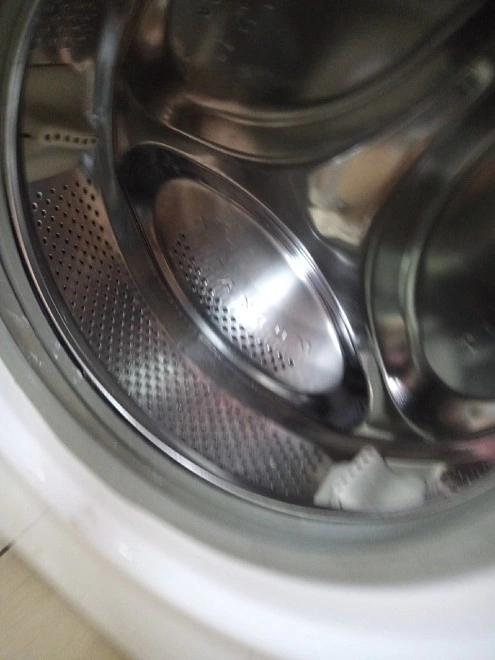 Стиральная машина Hotpoint Ariston WMUF 5050