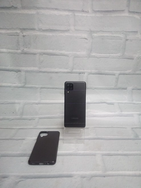 Смартфон Samsung A12