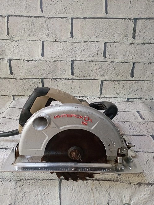 Электропила дисковая Интерскол ДП-190/600