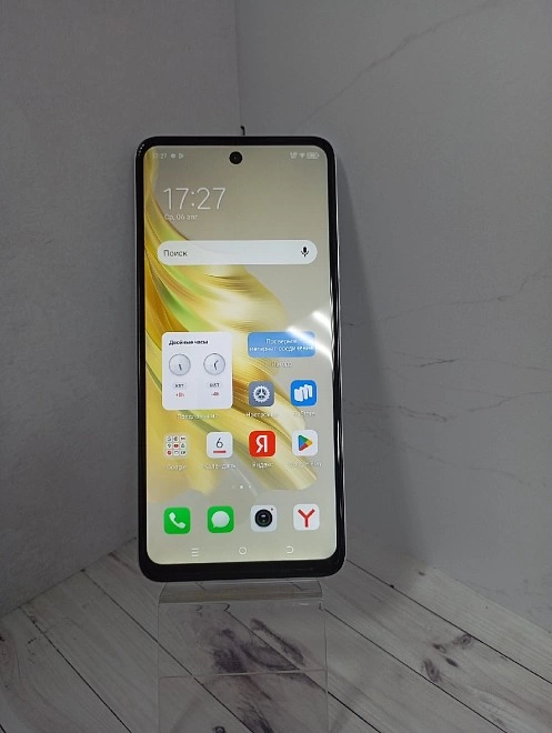 Смартфон TECNO Spark 20 8/256 