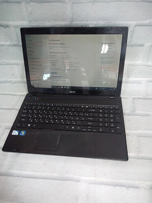Ноутбук Acer PentiumT4500 2.3/4Ram/240hdd/intelUHD