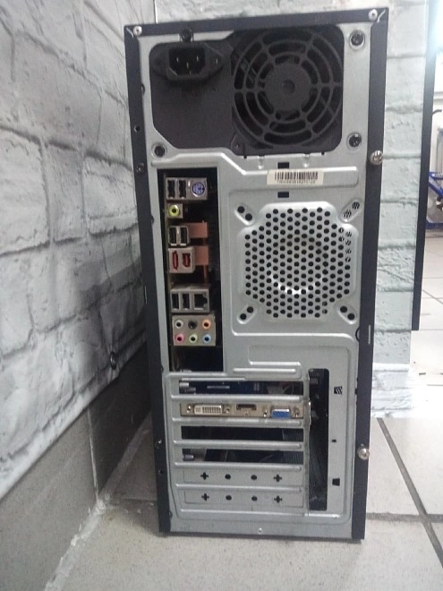Системный блок No name Core2Duo E8400/3.0Ghz/6GB/250GB/NVidia GeForce210