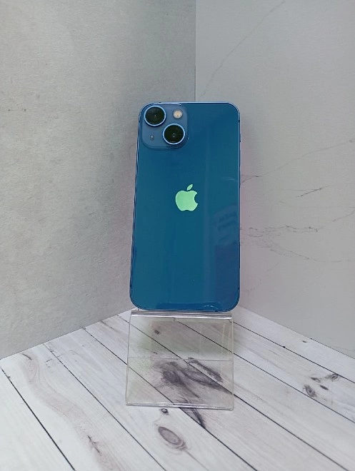 Смартфон Apple iPhone 13 mini