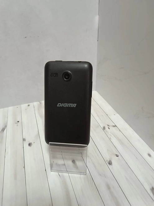 Смартфон Digma first xs350 2g