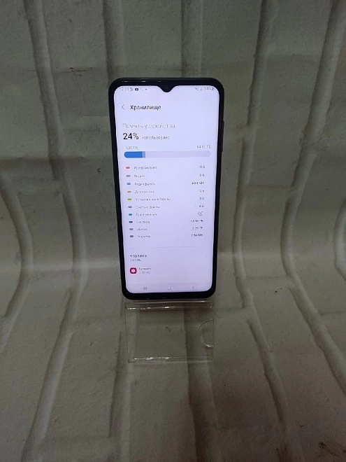Смартфон Samsung Galaxy A13 64 ГБ черный