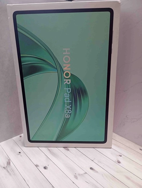 Планшетный компьютер Honor Pad X8a