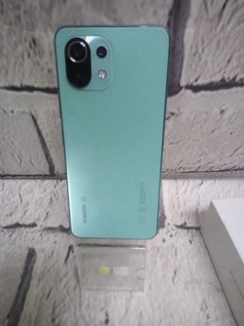 Смартфон Xiaomi 11 LITE 5 G / 128