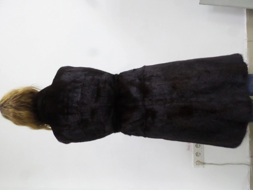 Шуба длинная, цельная Saga Furs 44-46р.