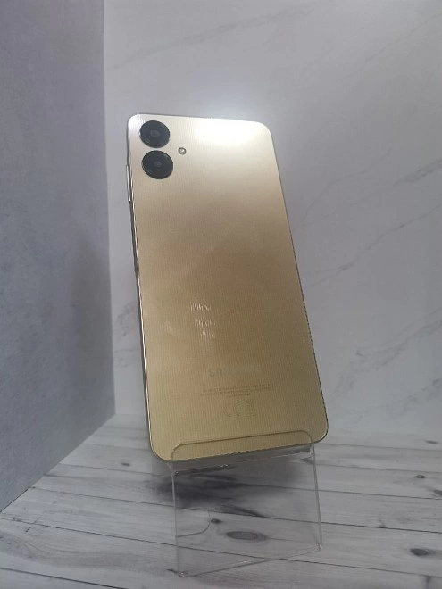 Смартфон Samsung A06 6/128gb 