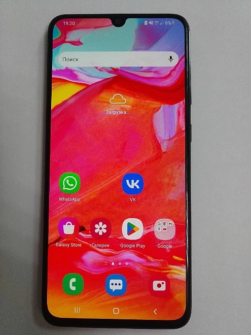 Смартфон Samsung Galaxy A70 6/128Gb