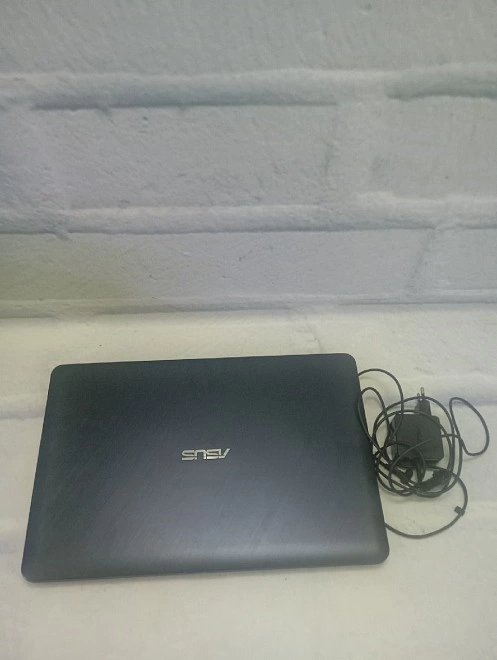 Ноутбук Asus Intel Pentium CPU 4417U 2.3GHz 12Gb/464Gb 