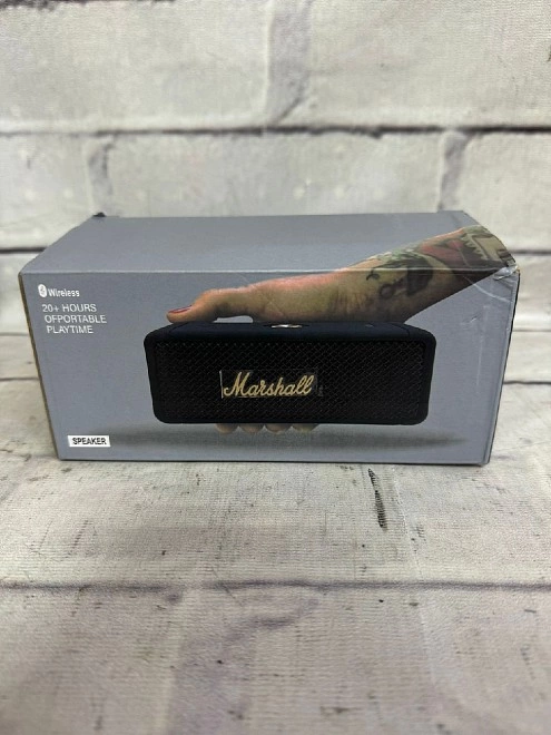 Портативная акустика Marshall Черно-золотая