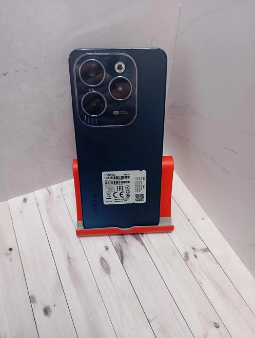 Смартфон Infinix Note 40 8+256GB
