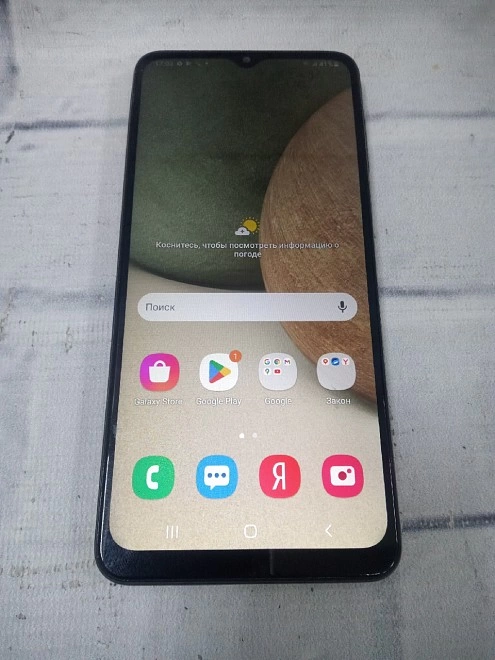 Смартфон Samsung Galaxy A12 
