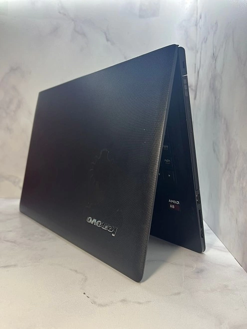 Ноутбук Lenovo AMD A8-6410/6Gb/R5 M330/1Tb