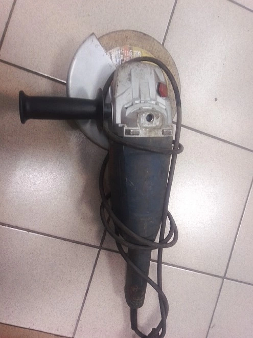 Болгарка Bosch GWS 2200