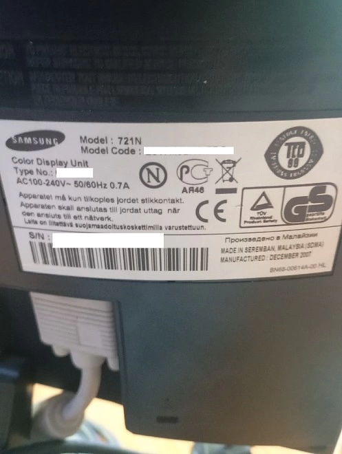 Монитор Samsung Syncmaster 721n