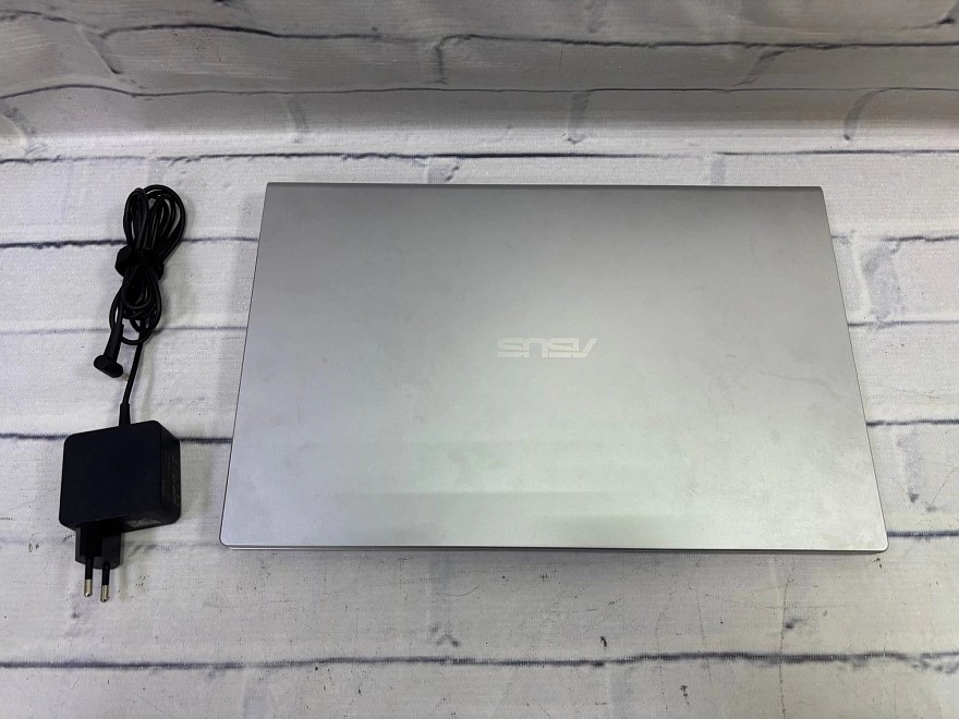 Ноутбук Asus i3-1115G4/8GB RAM/239GB SSD/Intel UHD Graphics