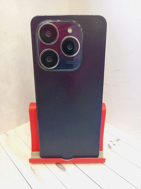 Смартфон TECNO SPARK 20 Pro 12/256