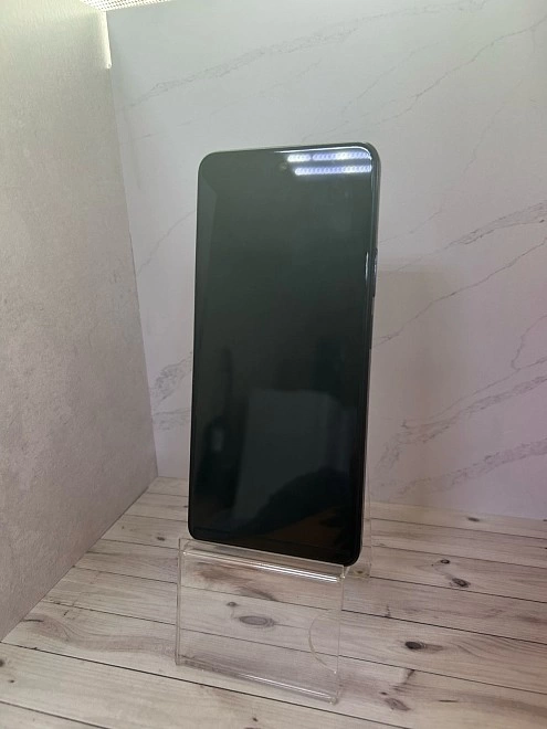 Смартфон TECNO SPARK 20 Pro 256 ГБ