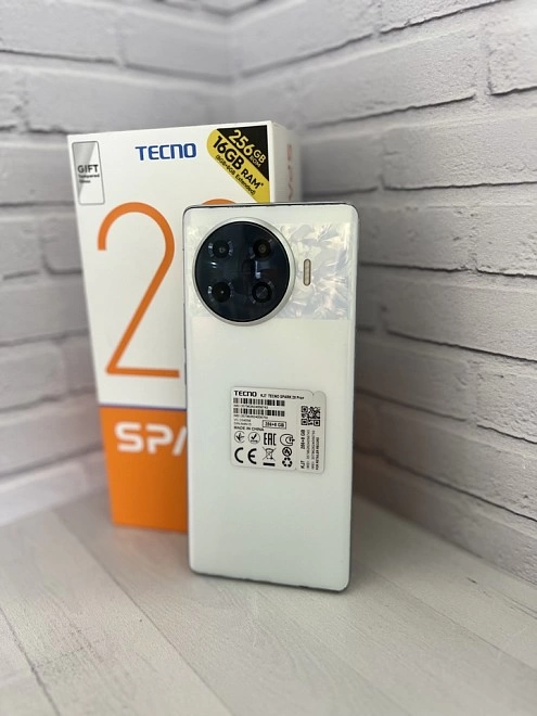 Смартфон TECNO Spark 20 Pro+