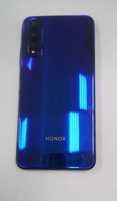 Смартфон Honor 20