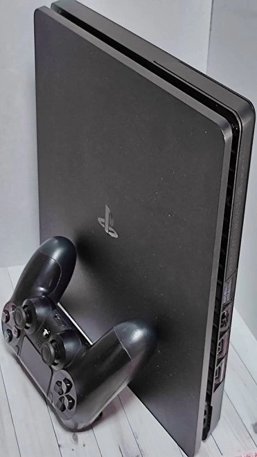 Игровая приставка PS4 Sony Slim 500Gb