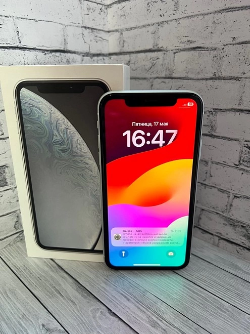 Смартфон Apple iPhone XR 64GB