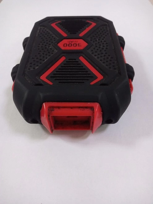 Зарядное устройство No name Черно-красный 3 000 mAh