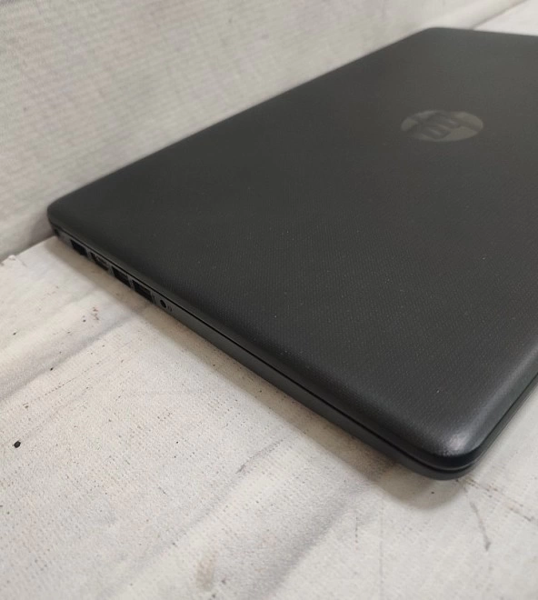 Ноутбук HP AMD E2-900e 1,5Ghz/2 по 2/ОЗУ 4Gb/SSD 128Gb/R2