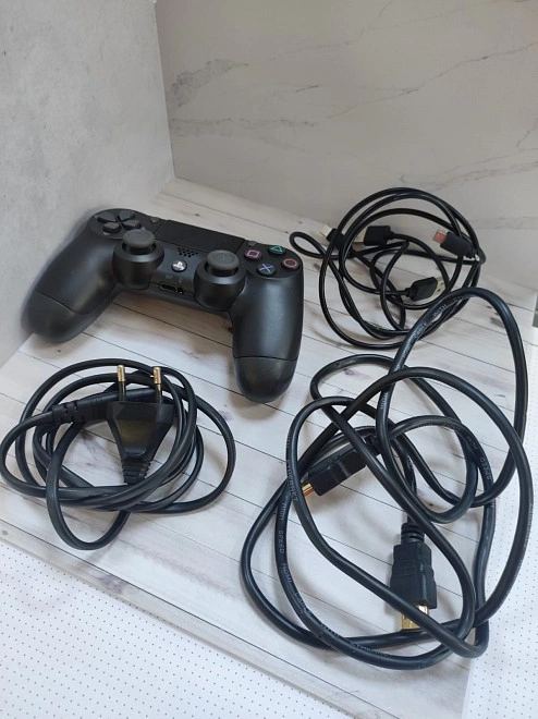 Игровая приставка PS4 Sony PS4