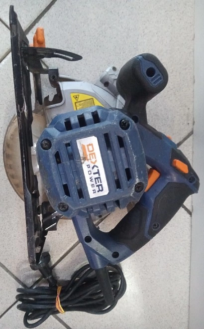 Пила торцовочая Dexter NS1300CS