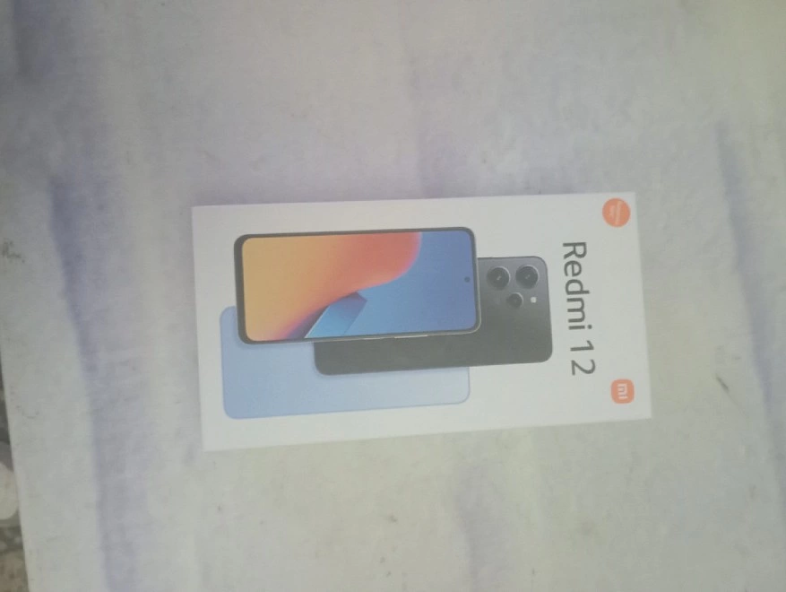 Смартфон Xiaomi Redmi 12 8/256GB 