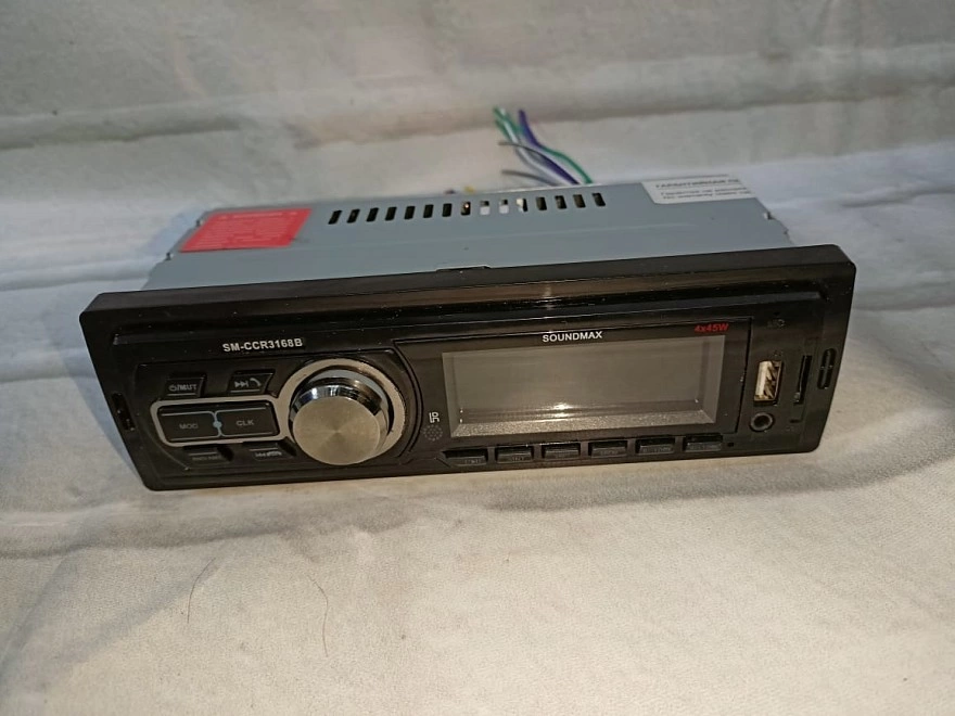 Автомагнитола SoundMax SM-CCR3168B