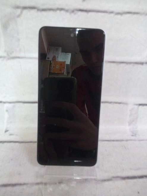 Смартфон TECNO Spark go2024 4/64