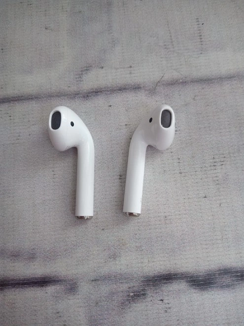 Наушники AirPods 2-поколение