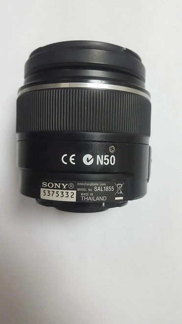 Объектив Sony DT 18-55mm f/3.5-5.6 (SAL-1855)