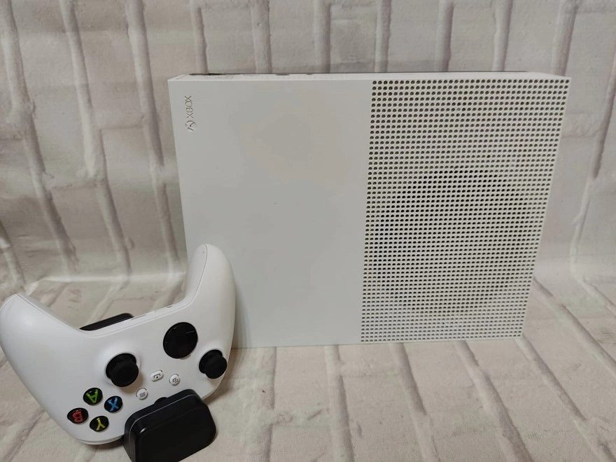 Игровая приставка X-Box One Microsoft Microsoft