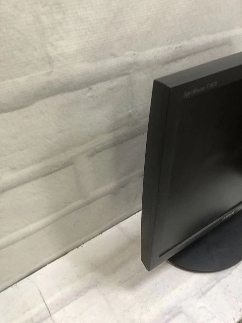 Монитор Samsung E1920NR