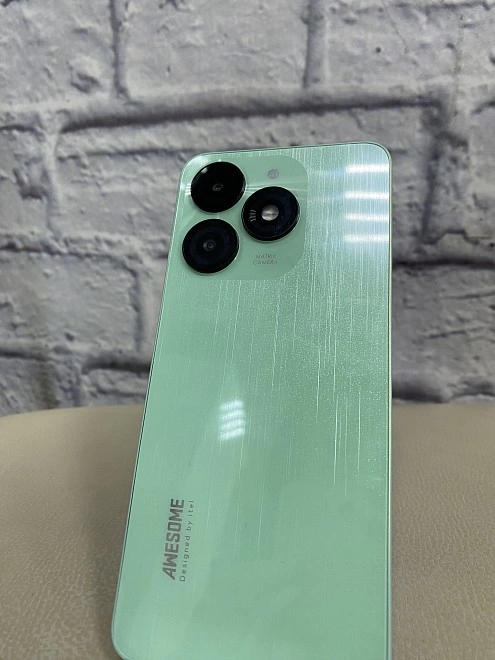 Смартфон Itel  A665L