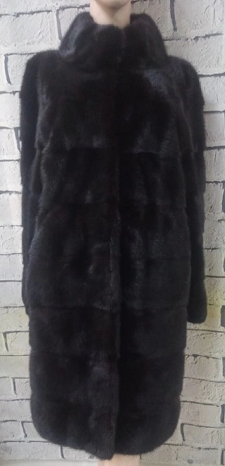 Шуба средней длинны, цельная Real Fur 44 р-р без капюшона