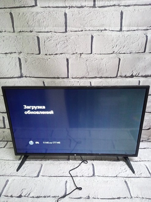 Телевизор Hi GH68-24T370-121DM