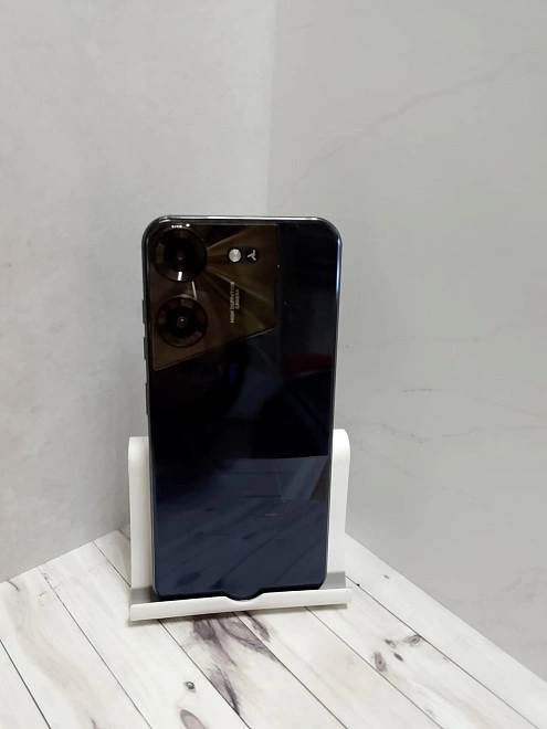 Смартфон TECNO POVA 5 Pro 5G