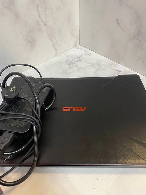 Ноутбук Asus TUF Gaming FX504GD-E4267 